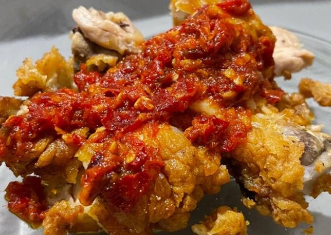 Bkin Ayam Geprek - Resep Cara Membuat Ayam Geprek Sambal Bawang Pedas