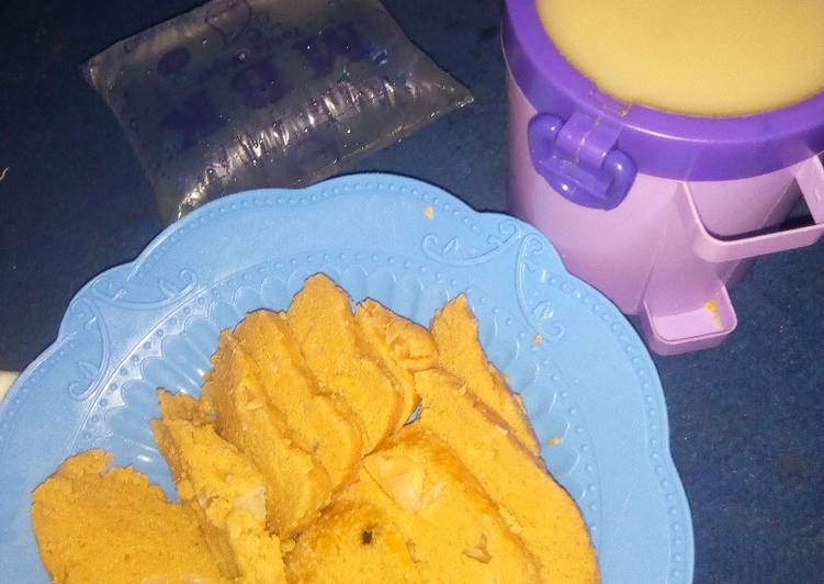 Easiest Way to Prepare Any-night-of-the-week Moimoi(beans cake) and pap with water