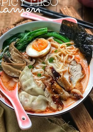 Gambar 🇯🇵 SPICY MISO RAMEN