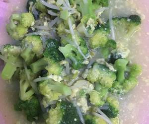 Gampangnya Memasak Brokoli tumis putih Lezat Mantap