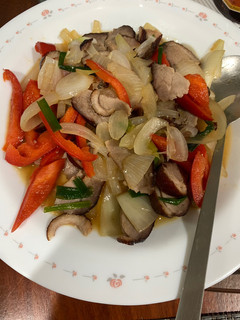 雞腿肉炒甜椒 的食譜成品照片