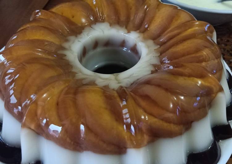 Puding regal coklat putih