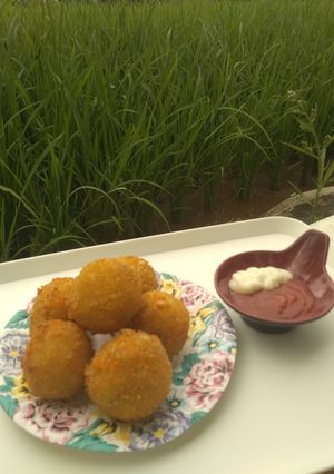Foto resep Bola - bola Kentang Isi Sosis & Keju