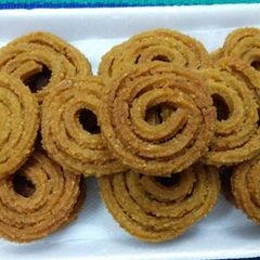 A picture of Tea time Instant Bread Chakli.