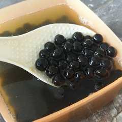A picture of Bubble.. si hitam kenyal.