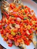 Ikan goreng sambal sedap