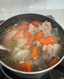 ต้มจืดหัวไชเท้าซี่โครงหมู