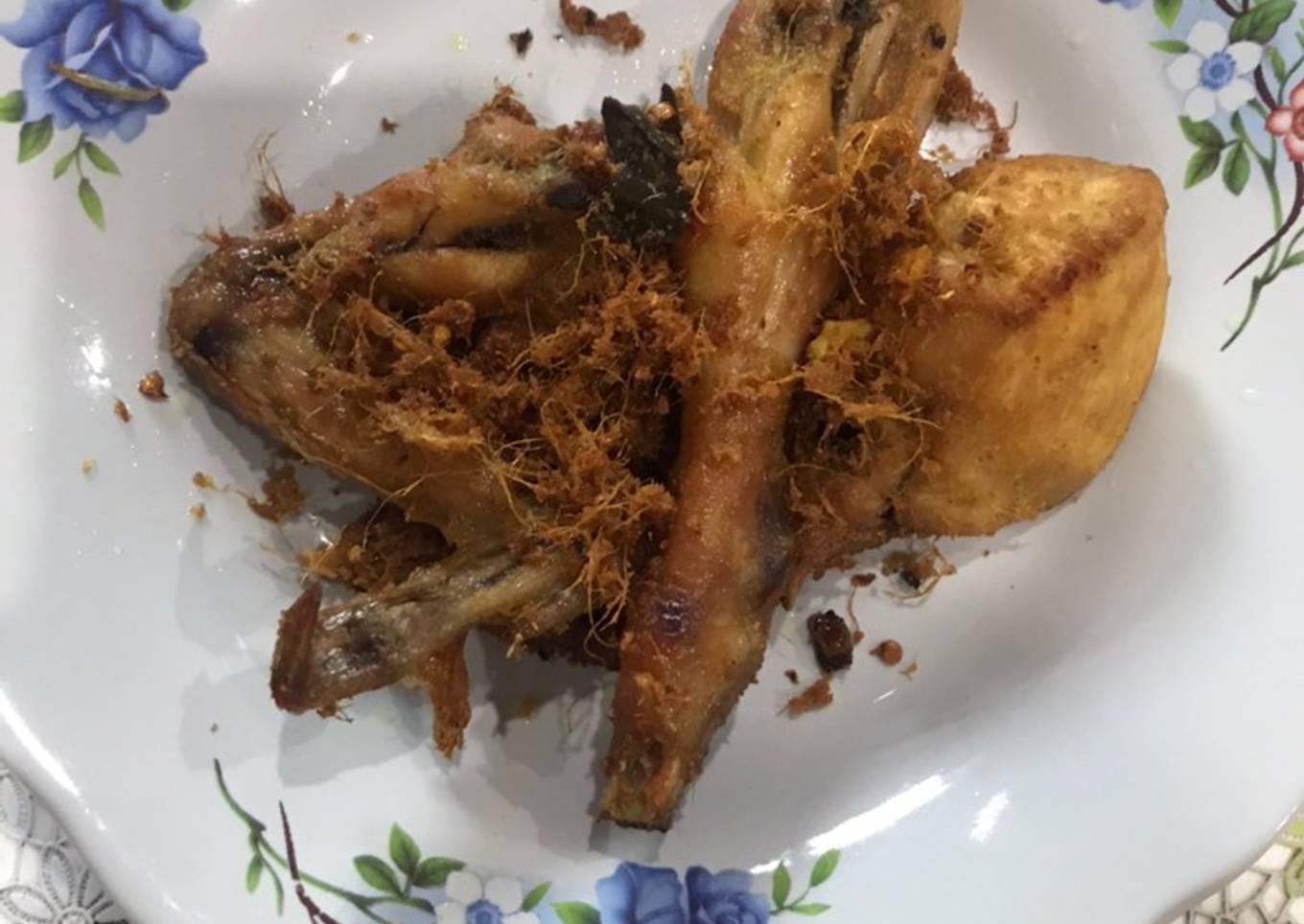 Ayam goreng lengkuas