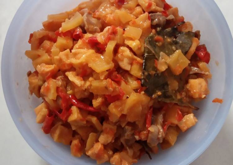 Resep Sambal goreng takela (tahu, kentang, ampela) Anti Gagal