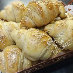 🥐Sesame Croissant Bread Rolls🥐 A picture of 🥐Sesame Croissant Bread Rolls🥐.