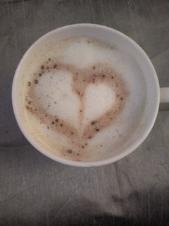 કેપેચીનો કોફી (Cappuccino Coffee Recipe In Gujarati) રેસીપી મુખ્ય ફોટો
