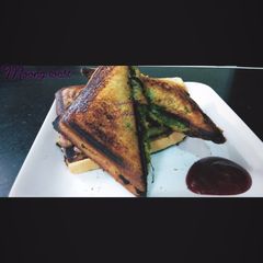 A picture of Moong toast sandwich #indvseng.
