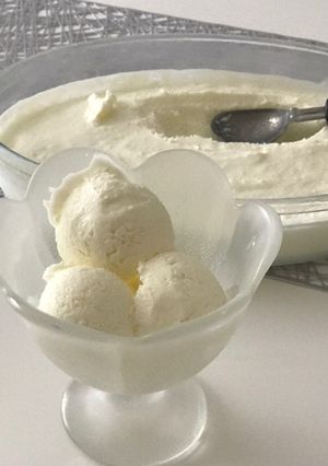 Citromos túrós joghurtos fagylalt recept fotója