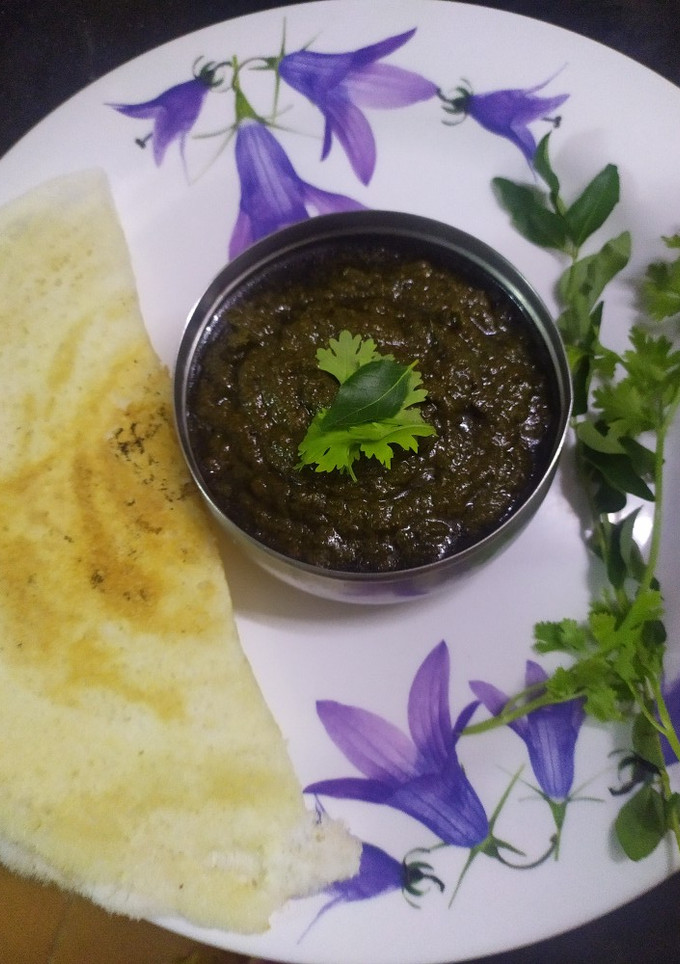 புதினா & கொத்தமல்லி இலை துவையல் செய்முறை முக்கிய புகைப்படம்