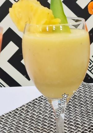 A picture of Pineapple juice.