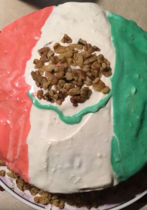 Una foto de Pastel tricolor de tres leches con nuez