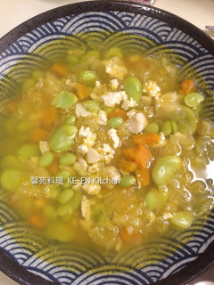 雞粒銀耳南瓜湯 的食譜成品照片