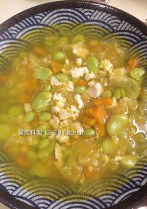 雞粒銀耳南瓜湯 的食譜成品照片
