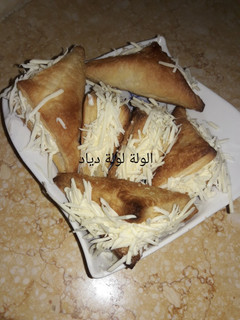صورة لوصفة مملحات بالعجينة المورقة
