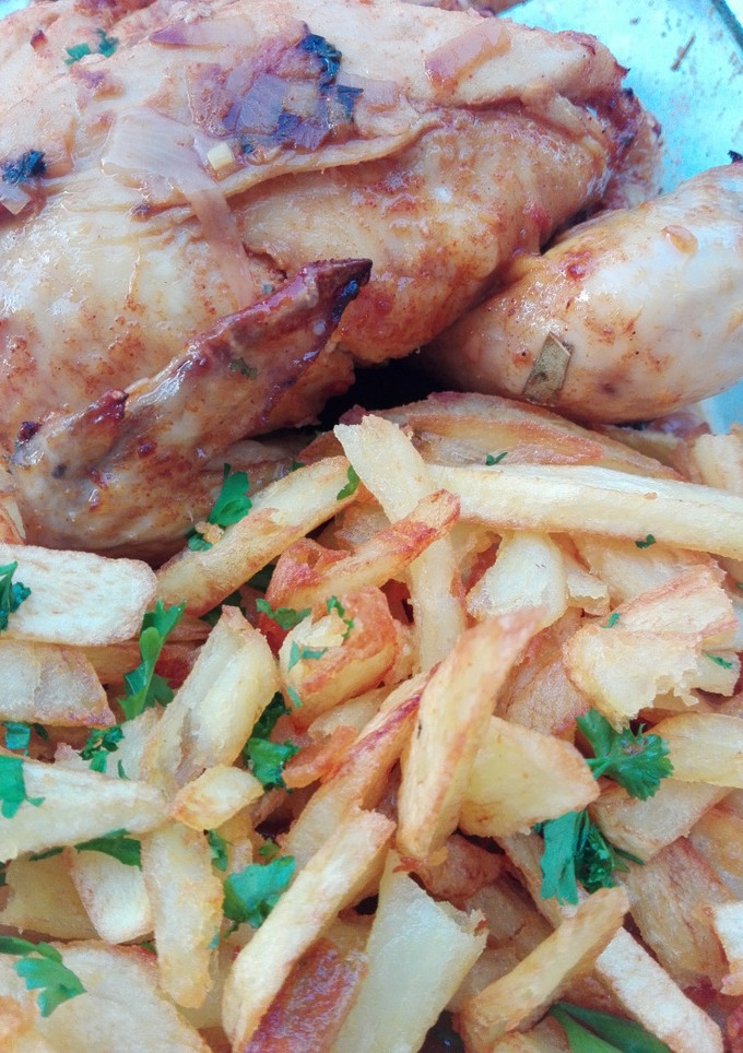 Una foto de Pollo asado al estilo de Portugal