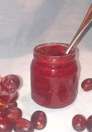 Una foto de Mermelada de uva 🍇 🫙Sin azúcar