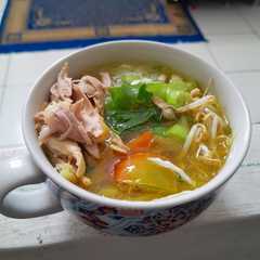 รูปของ Soto Ayam Bumbu Kuning