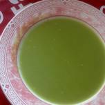 Sopa verde de col Pack choi con puerros
