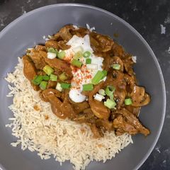 A picture of Beef Stroganoff.