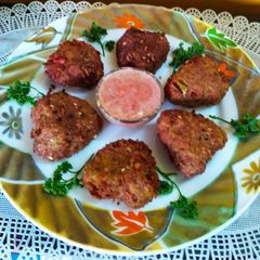 A picture of VEGGI_heart_CUTLETS.