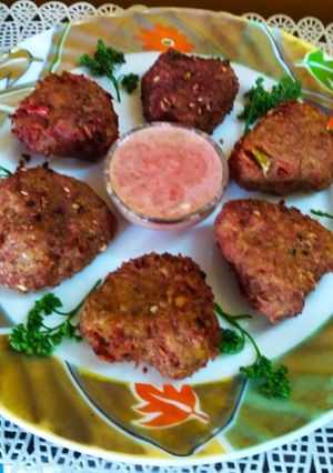 A picture of VEGGI_heart_CUTLETS.