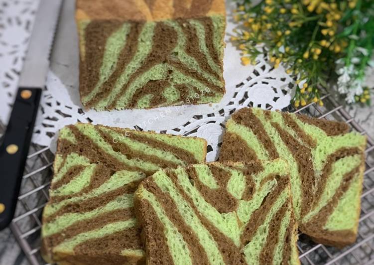 Cara Gampang Membuat Roti Tawar Zebra Pandan Coklat yang Enak Banget