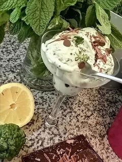 Une photo de Glace menthe chocolat