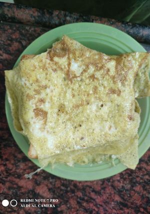 பிரெட் ஆம்லெட் செய்முறை முக்கிய புகைப்படம்