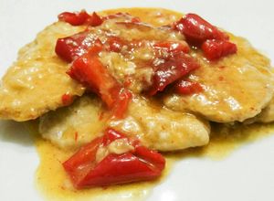 Foto principal de Escalopes de ternera con pimientos