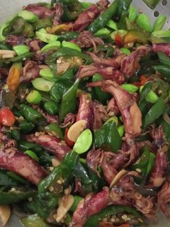 Foto resep Cumi asin pete pedas