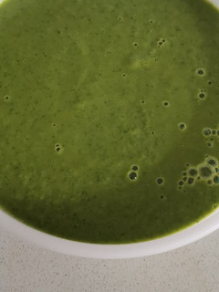 Una foto de Crema judías verdes y apio gluten free