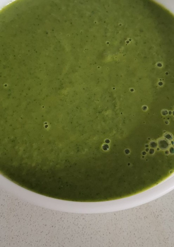 Una foto de Crema judías verdes y apio gluten free