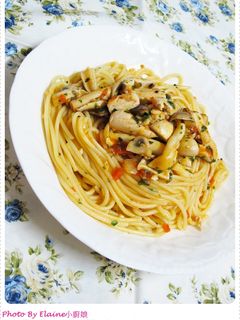 茄汁蕈菇雞肉義大利麵 的食譜成品照片