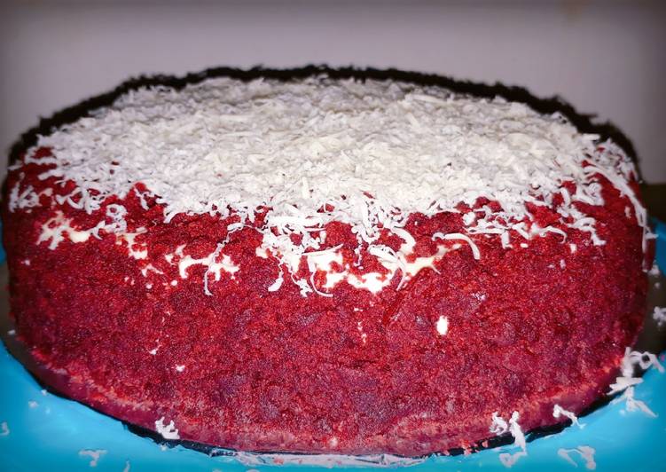 Red Velvet frosting Creamcheese (made with Love)