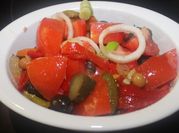 Una foto de pimientos del piquillo de bote