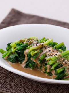 【家樂福廚房】低熱量輕食》胡麻菠菜 的食譜成品照片