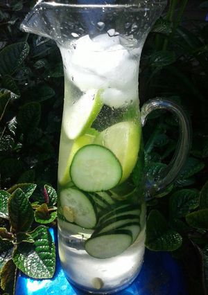 Una foto de Agua Fresca de Pepino