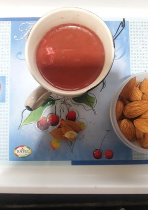 कश्मीरी नून चाय (kashmiri nun chai recipe in Hindi) रेसिपी मुख्य फोटो