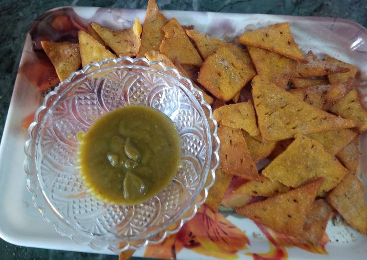 मक्के के आटे के चिप्स (nachos)