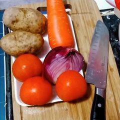 🍅 🥕 🥔 🐟 abc soup A picture of 🍅 🥕 🥔 🐟 abc soup.
