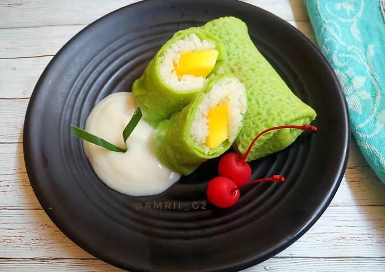 Cara Gampang Menyiapkan Dadar Ketan Mangga, Enak