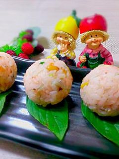 吻仔魚小飯糰兒~安永鮮物~ 的食譜成品照片