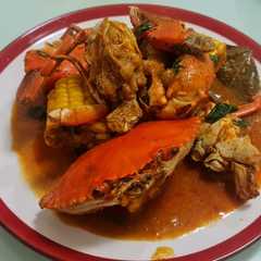 Kepiting saus padang pedes manis রেসিপির প্রধান ছবি