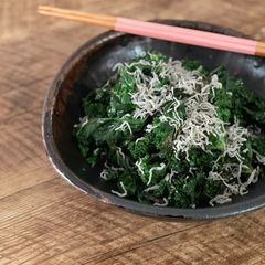 Kale with dried young sardines A picture of Kale with dried young sardines.