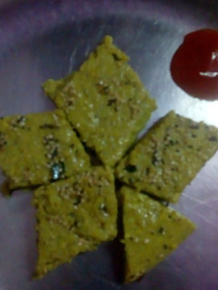 ઢોકળા (Dhokla Recipe in Gujarati) રેસીપી મુખ્ય ફોટો